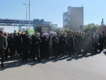 حضور دانشجویان و همکاران در مراسم راهپیمایی 13 آبان 4