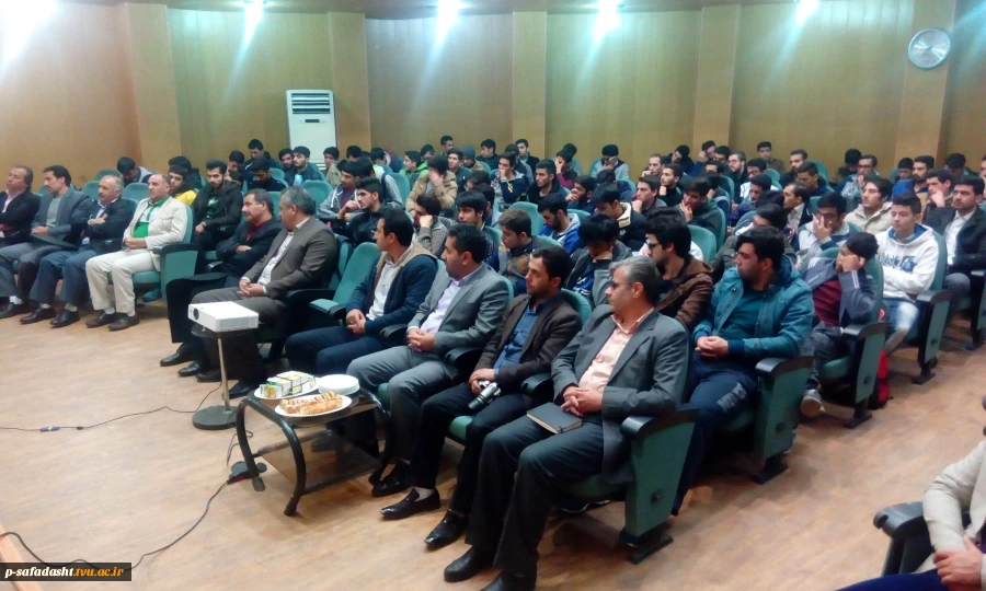 کارگاه آموزشی دستاوردهای نوین ورزشی در شهرستان ملارد برگزار شد. 4