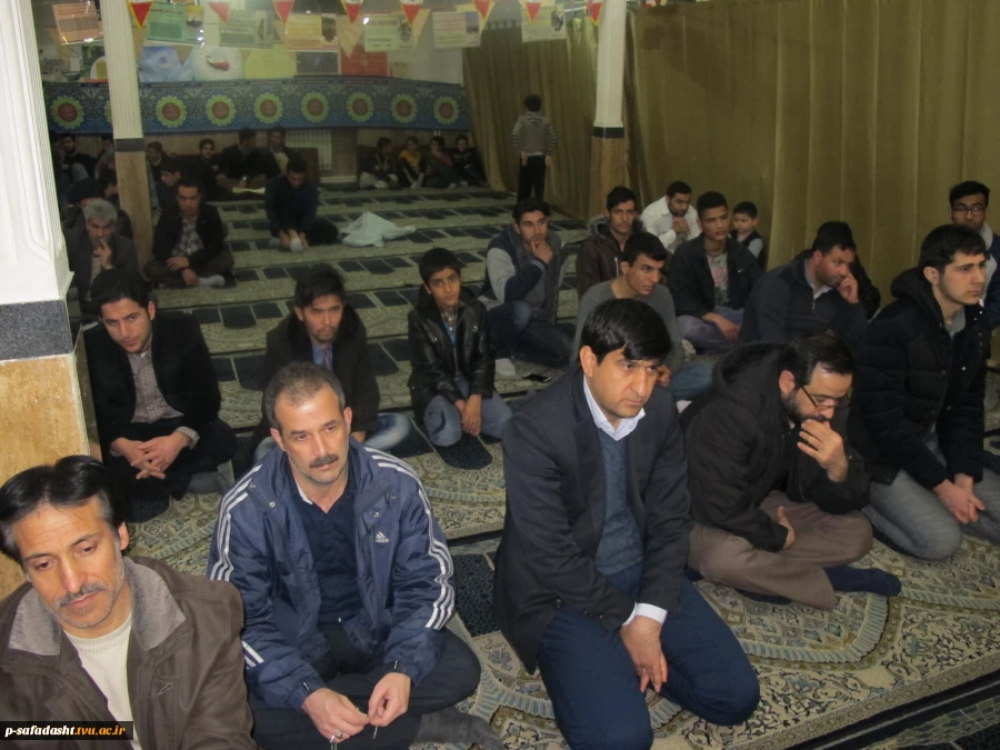 مراسم جشن انقلاب در مسجد جامع صفادشت 13