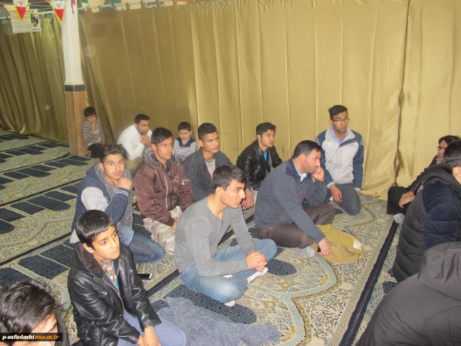 مراسم جشن انقلاب در مسجد جامع صفادشت 12