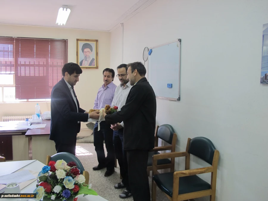 تقدیر از جانباز محترم جناب آقای داودزاده 2