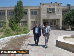 بازدید معاون محترم فرهنگی و دانشجویی دانشگاه فنی و حرفه ای

از آموزشکده فنی تربیت بدنی پسران صفادشت -امام علی(ع) 2