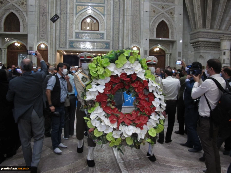 تجدید میثاق کارکنان با امام راحل 3