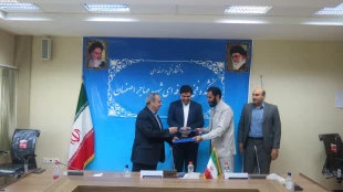 با حضور دکتر خسرویان صورت گرفت؛ افتتاح پژوهشکده شهید عباس دانشگر در دانشکده فنی و حرفه‌ای شهید مهاجر اصفهان 5
با حضور دکتر خسرویان صورت گرفت؛
افتتاح پژوهشکده شهید عباس دانشگر در دانشکده فنی و حرفه‌ای شهید مهاجر اصفهان 8
