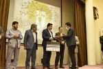 با حضور دکتر خسرویان؛ مراسم تجلیل از همکاران مقام‌آور ورزشی سازمان مرکزی دانشگاه فنی و حرفه‌ای برگزار شد 5
با حضور دکتر خسرویان؛
مراسم تجلیل از همکاران مقام‌آور ورزشی سازمان مرکزی دانشگاه فنی و حرفه‌ای برگزار شد 2