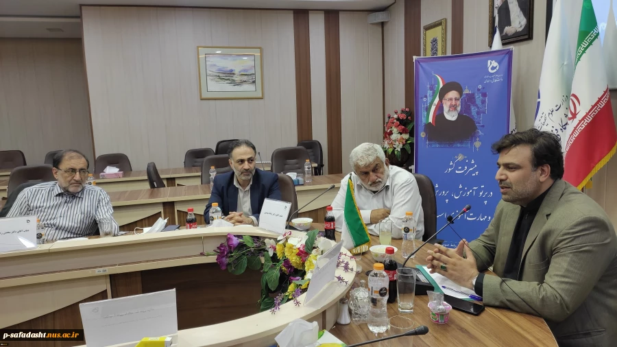 در دومین روز از هفته ملی مهارت؛
نشست صمیمانه رئیس دانشگاه فنی و حرفه ای کشور با خیرین برگزار شد 4