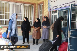 ورود تیم‌های شرکت‌کننده در یازدهمین المپیاد ورزشی کارمندان و استادان دانشگاه فنی و حرفه‌ای کشور به شهر ارومیه
 5