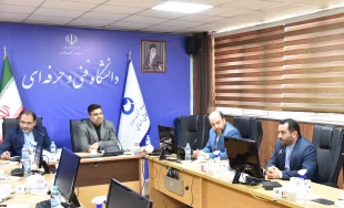 امضای تفاهم‌نامه بین دانشگاه فنی و حرفه‌ای و شرکت ساتکاب در حوزه انرژی‌های تجدیدپذیر
 4