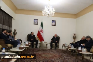 دیدار دکتر خسرویان با جمعی از چهره‌های علمی، فرهنگی و سیاسی کشور لبنان
 2