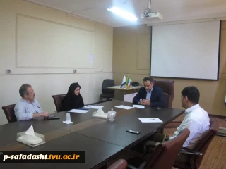 برگزاری جلسه شورای فرهنگی و اجتماعی