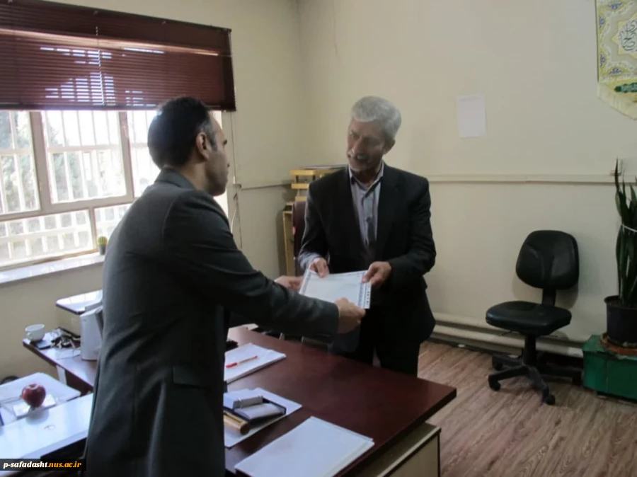 دیدار نوروزی سرپرست آموزشکده ملی مهارت تربیت بدنی صفادشت با کارکنان 5