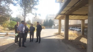 بازدید شرکت مهندسین مشاور طرح و سازه البرز جهت پیشبرد پروژه خوابگاه دانشجوئی نیمه تمام  بخش تربیت بدنی دانشکده صفادشت 2