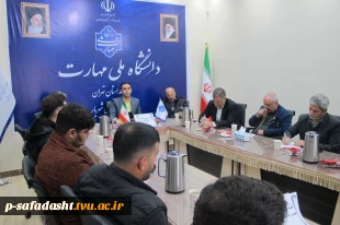 جلسه پرسش و پاسخ نمایندگان دانشجویان کانون‌ها، شوراها و تشکل‌ها با حضور ریاست و مسئولین دانشکده صفادشت 6