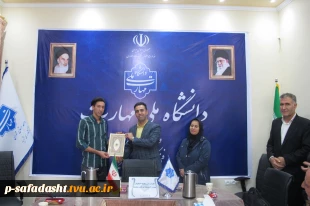 جلسه پرسش و پاسخ نمایندگان دانشجویان کانون‌ها، شوراها و تشکل‌ها با حضور ریاست و مسئولین دانشکده صفادشت 9