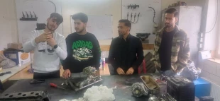 ‌برگزاری رویداد «روز باز دانشکده» از آزمایشگاه ها و کارگاه های مرکز به مناسبت هفته جهانی کارآفرین 8