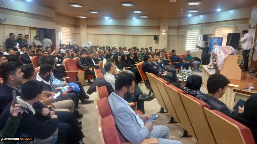 برگزاری مراسم هفته پژوهش و تقدیر از پژوهشگران برتر دانشکده صفادشت (کشاورزی - تربیت بدنی) 6