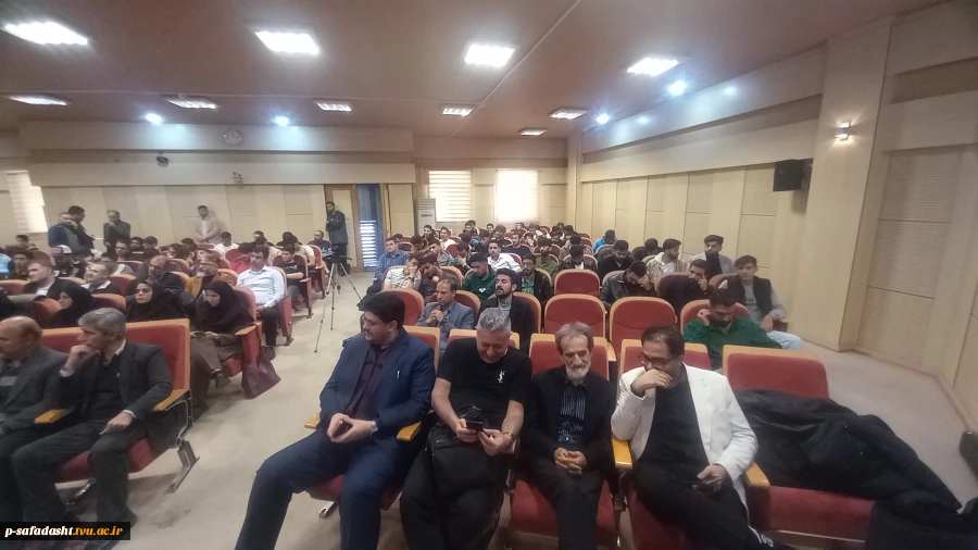 برگزاری مراسم هفته پژوهش و تقدیر از پژوهشگران برتر دانشکده صفادشت (کشاورزی - تربیت بدنی) 10