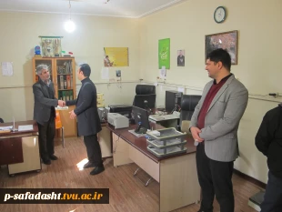 تجلیل از جانباز هشت سال دفاع مقدس به مناسبت اعیاد شعبانیه و سالروز ولادت حضرت ابولفضل العباس(ع)
 3