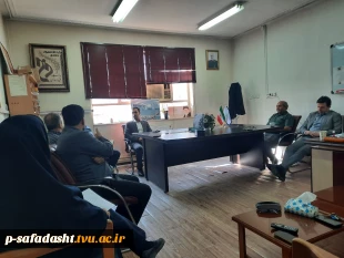 برگزاری مراسم حافظ‌خوانی در آموزشکده ملی مهارت پسران صفادشت 5